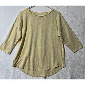 Chico's Women's Yellow 3/4 Sleeve Slub Knit Tee Size 2 (Large)
